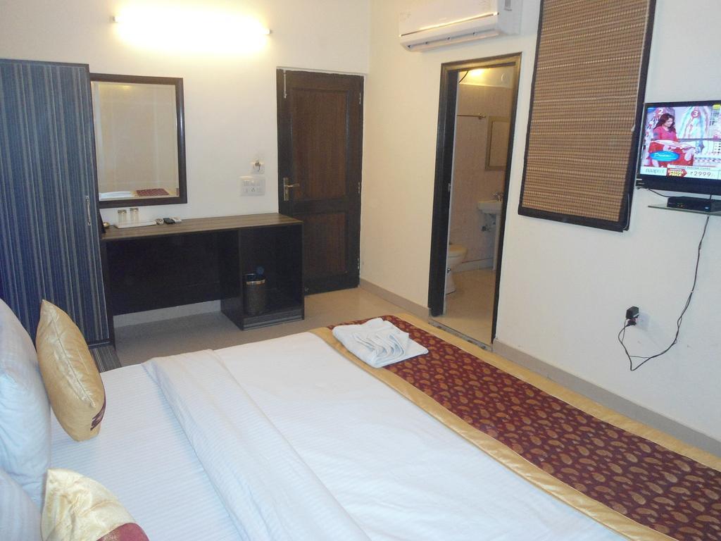 Global Radiance Hotel New Delhi