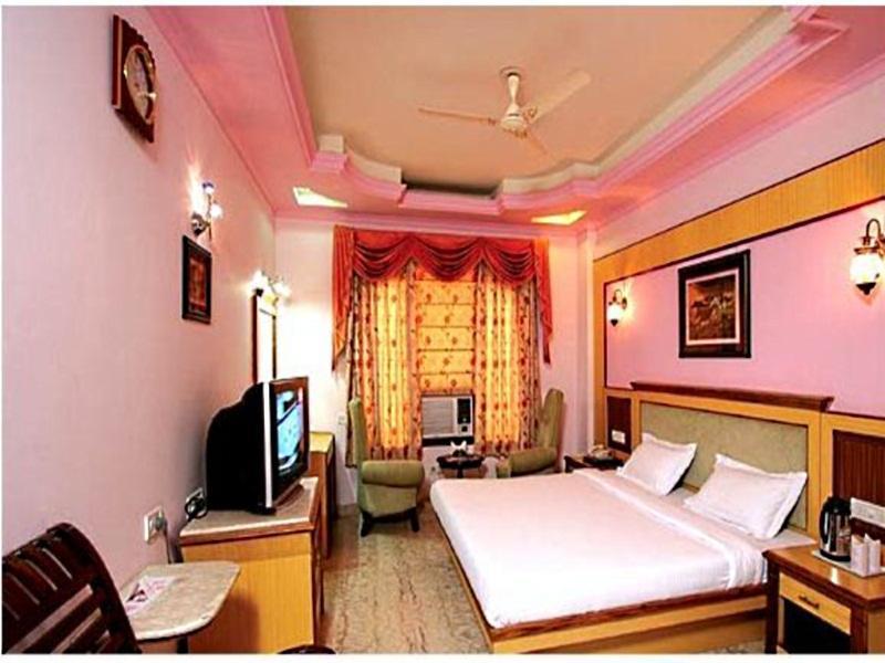 Global Radiance Hotel New Delhi